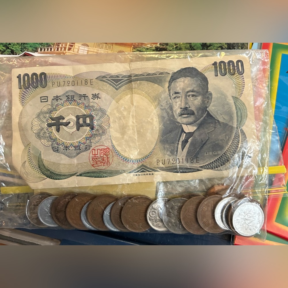 Japanese 1000 Yen  Banknote